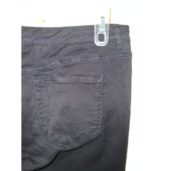 Denim & Co. Jeans Womens 20W Slightly Bootcut Black Denim Easy Stretch Baby Boot - Picture 5 of 9